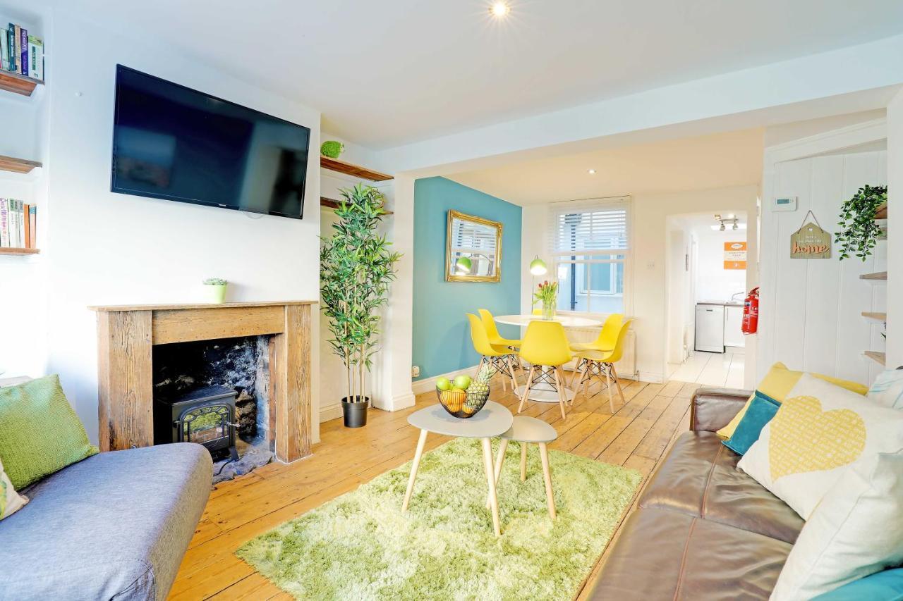 Sunny Cottage - By My Getaways - Free Parking Brighton Bagian luar foto